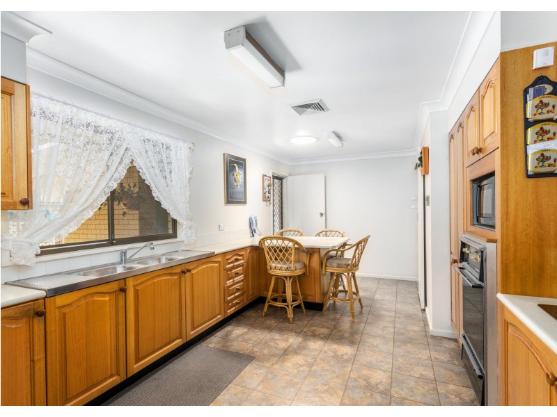 10 Primrose Street, Wingham NSW 2429