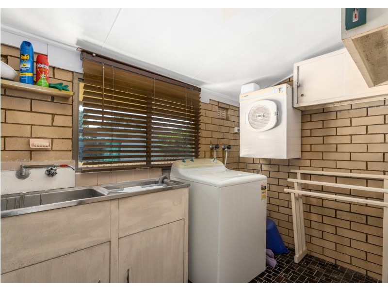 10 Primrose Street, Wingham NSW 2429