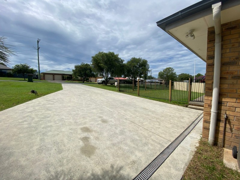 30 Manchester Street, Tinonee NSW 2430