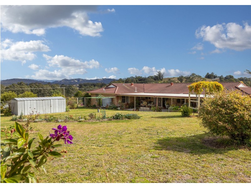 1 Lanark Close, Wingham NSW 2429