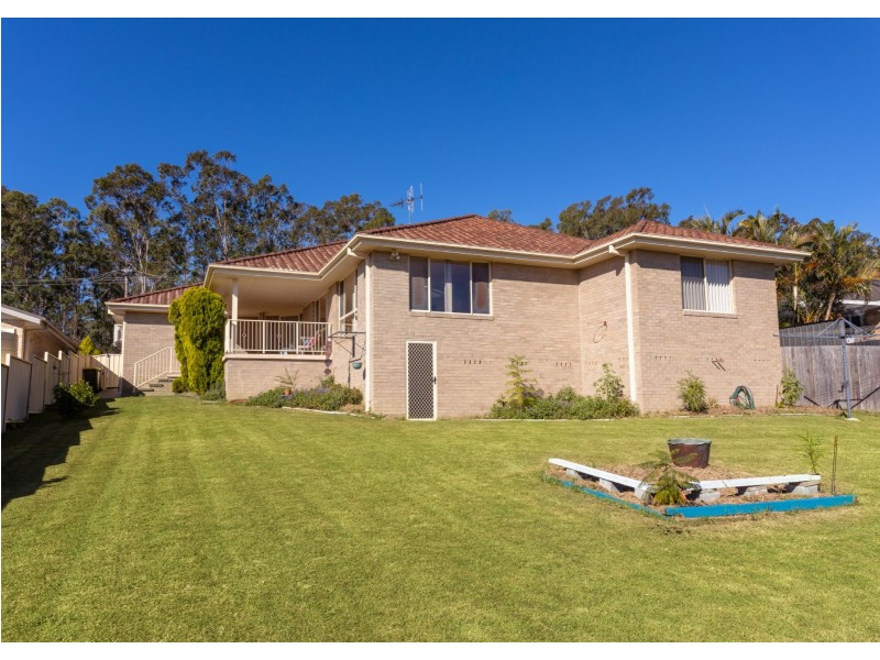 126 Kanangra Drive, Taree NSW 2430
