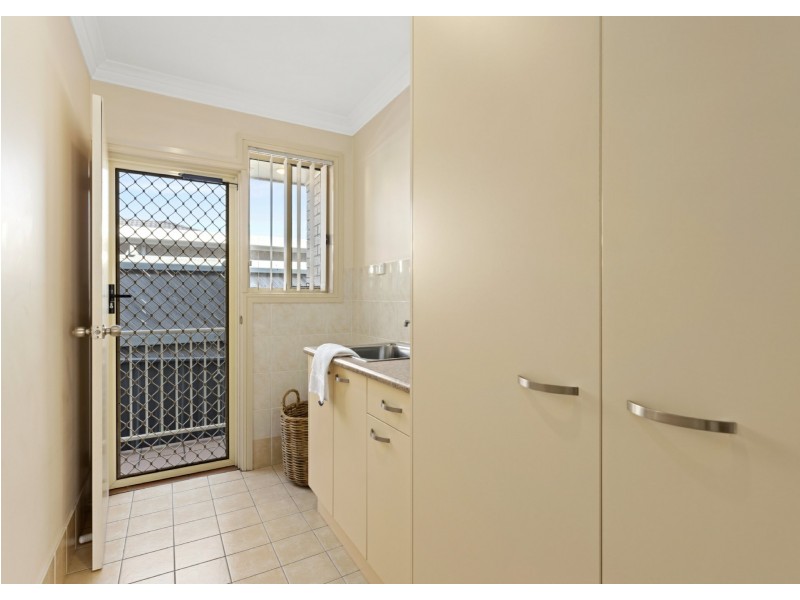 126 Kanangra Drive, Taree NSW 2430