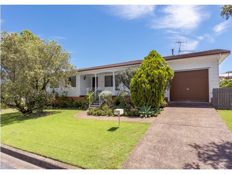 4 Gollan Street, Wingham NSW 2429
