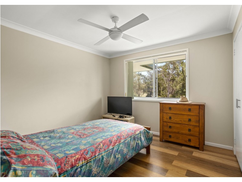 24 Pearson Place, Wingham NSW 2429