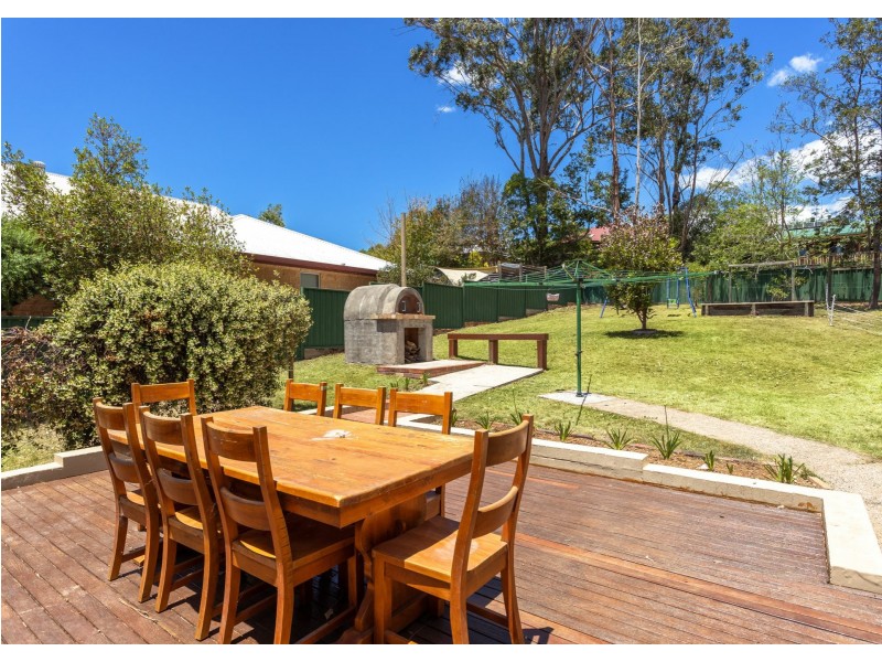 24 Pearson Place, Wingham NSW 2429