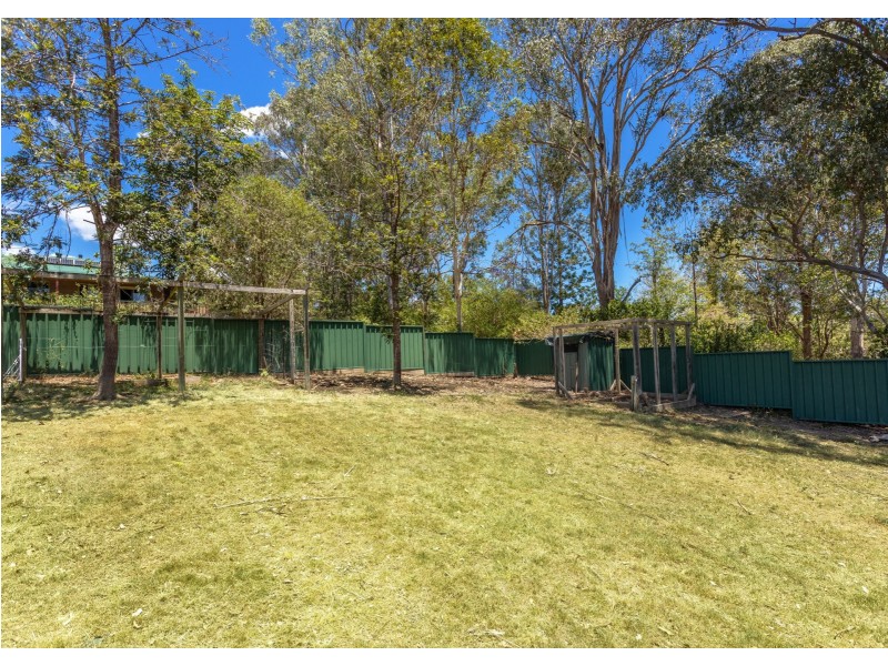24 Pearson Place, Wingham NSW 2429