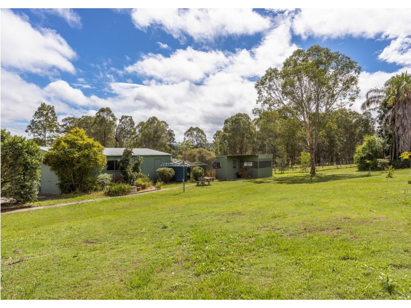 1 Apanie Close, Wingham NSW 2429
