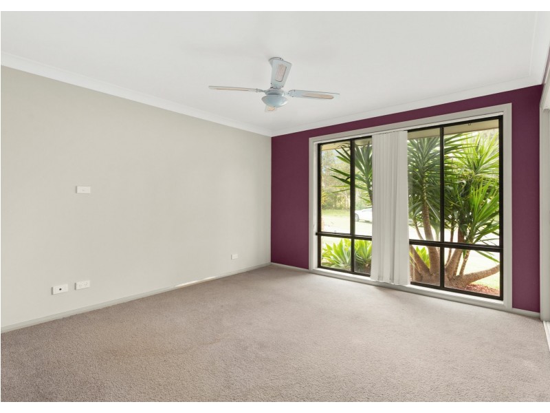 13 Hunter Place, Wingham NSW 2429