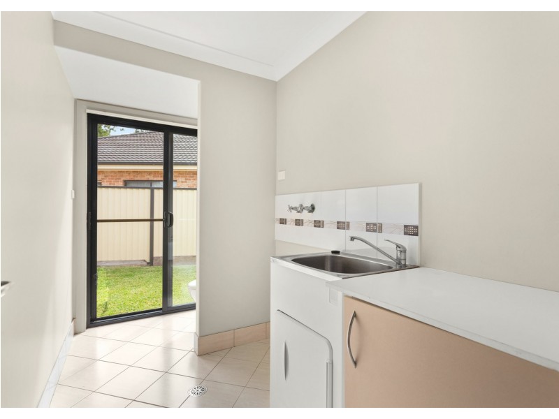 13 Hunter Place, Wingham NSW 2429