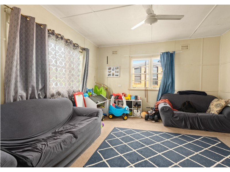 13 Mcpherson Street, Wingham NSW 2429