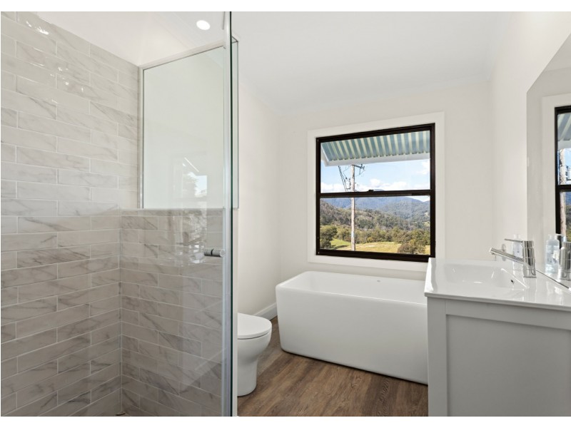 Caffreys Flat NSW 2424