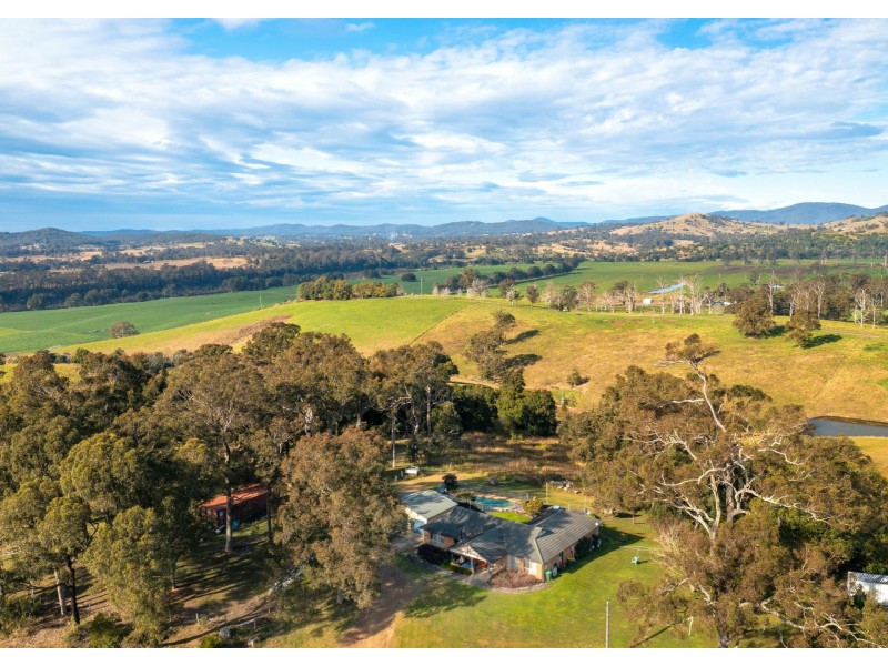 8 Abbotts Falls Road, Wingham NSW 2429