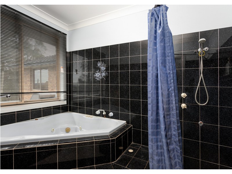 8 Abbotts Falls Road, Wingham NSW 2429