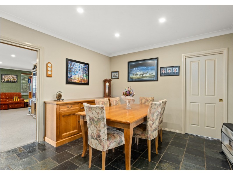 8 Abbotts Falls Road, Wingham NSW 2429