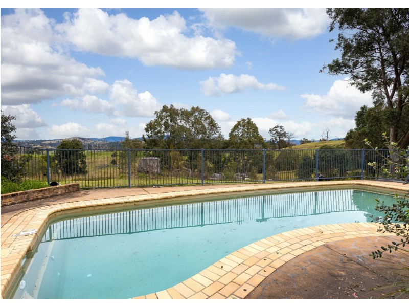 8 Abbotts Falls Road, Wingham NSW 2429