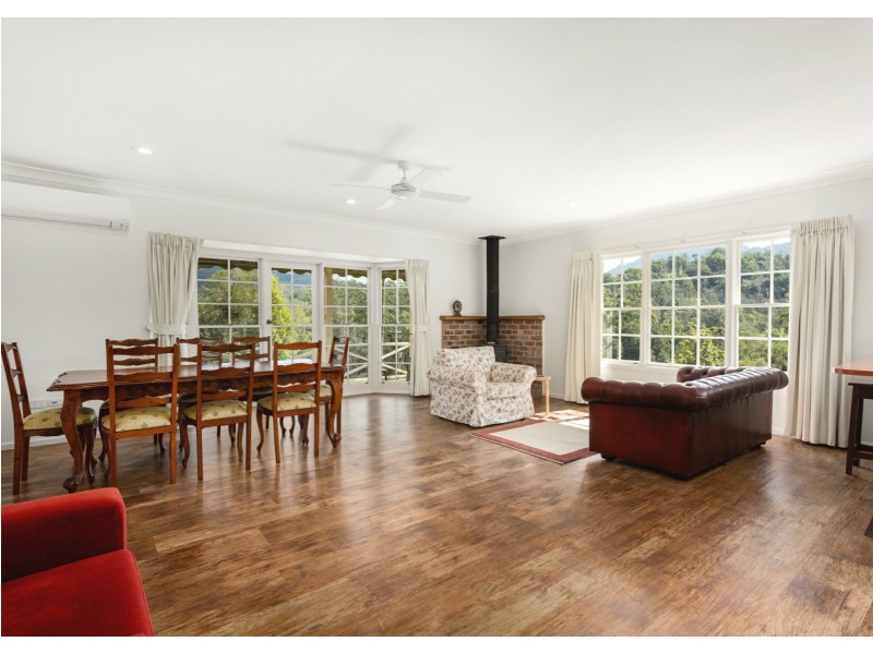 136 Miss Careys Road, Killabakh NSW 2429