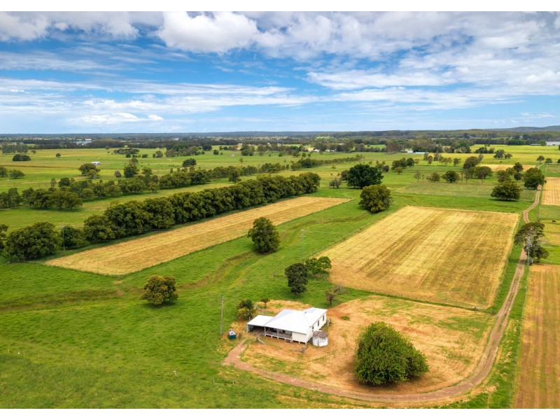 133 Newtons Road, Dumaresq Island NSW 2430
