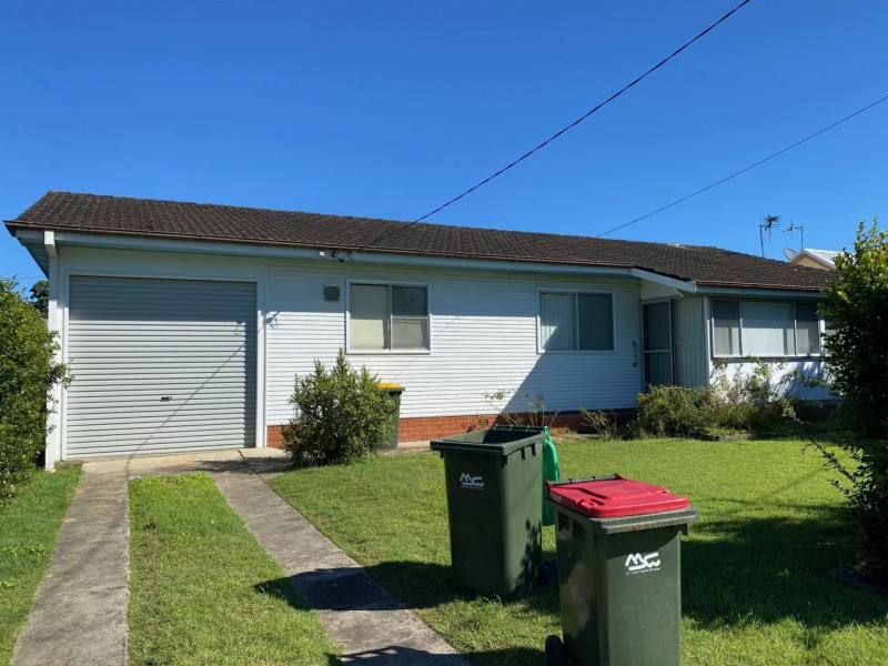 66 Combined Street, Wingham NSW 2429