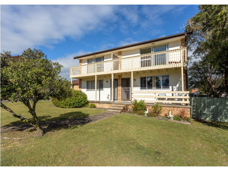 Unit 2/24-26 Summerville Street, Wingham NSW 2429