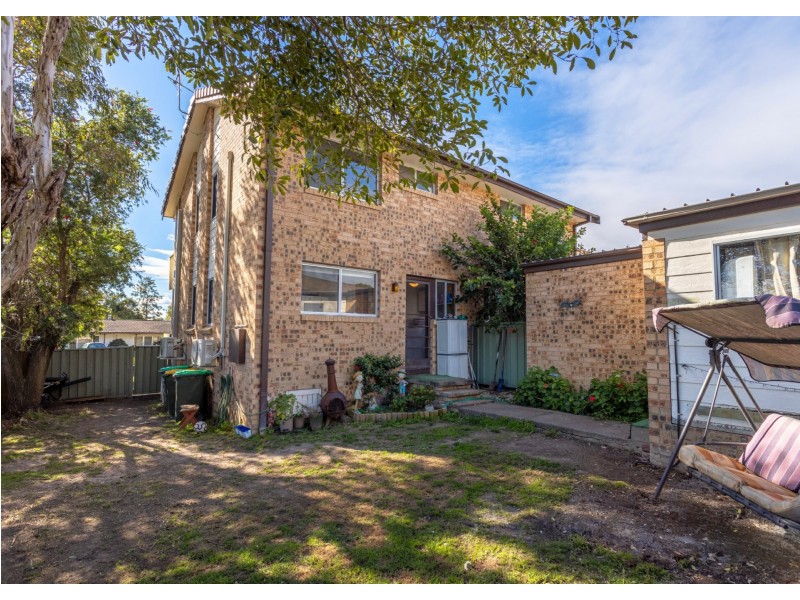 Unit 2/24-26 Summerville Street, Wingham NSW 2429