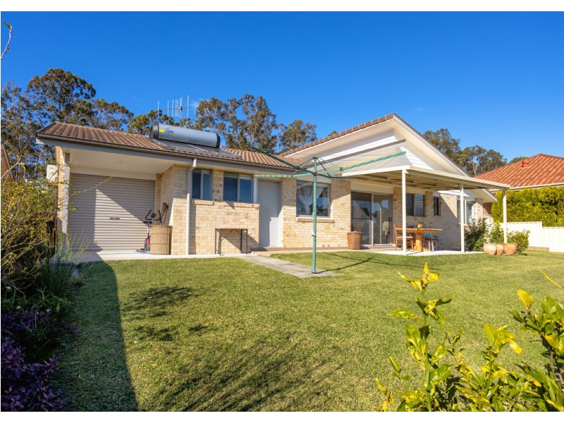 128 Kanangra Drive, Taree NSW 2430