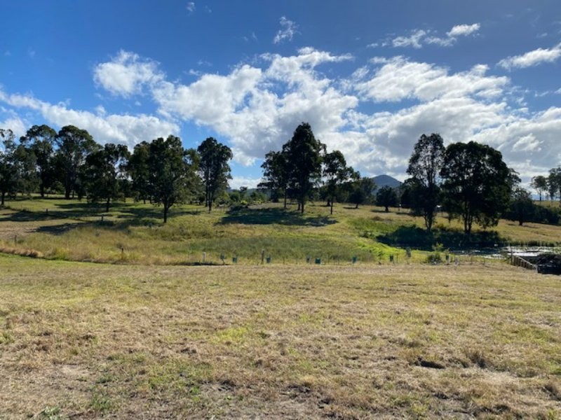 21 Mountview Avenue, Wingham NSW 2429