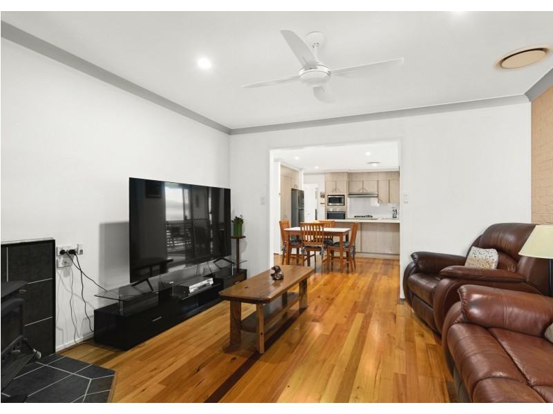 3 Pearson Place, Wingham NSW 2429