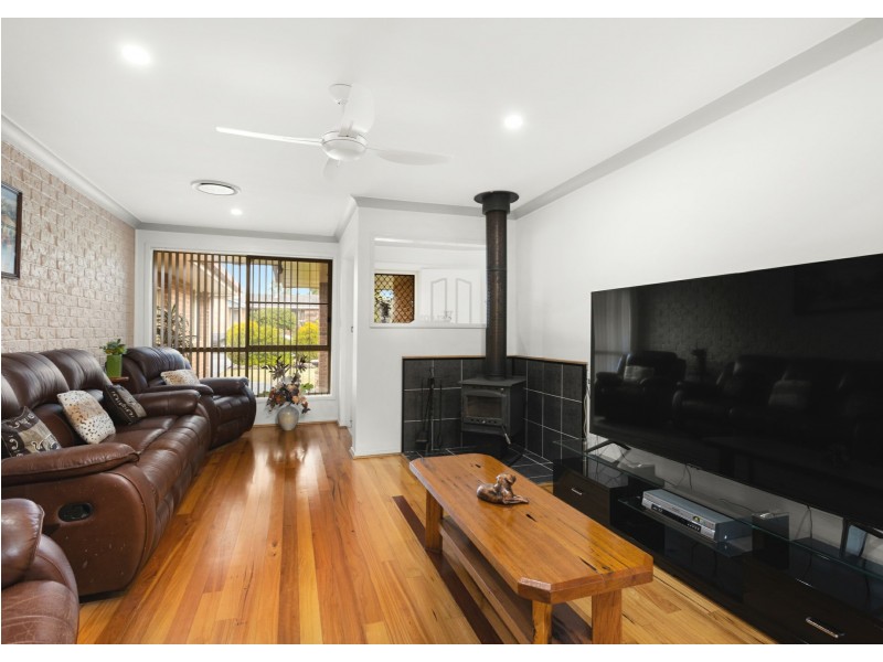 3 Pearson Place, Wingham NSW 2429