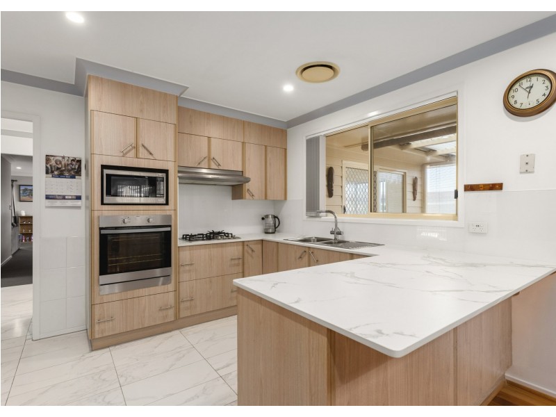 3 Pearson Place, Wingham NSW 2429