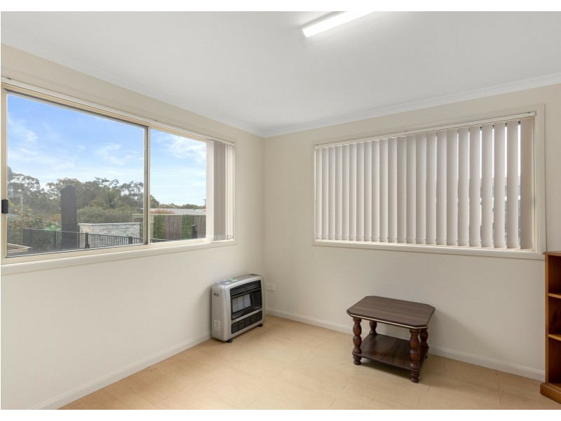 3 Pearson Place, Wingham NSW 2429