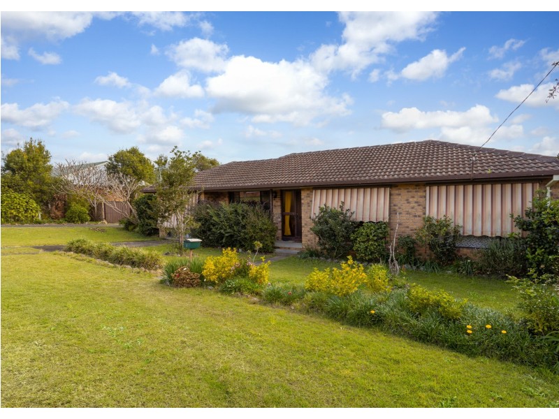 2 Brushbox Close, Wingham NSW 2429