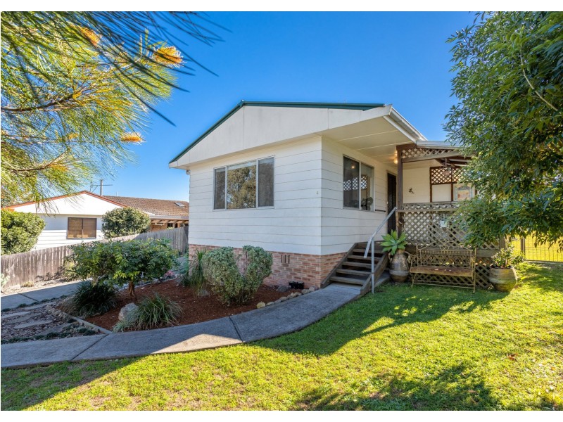 6 Gollan Street, Wingham NSW 2429