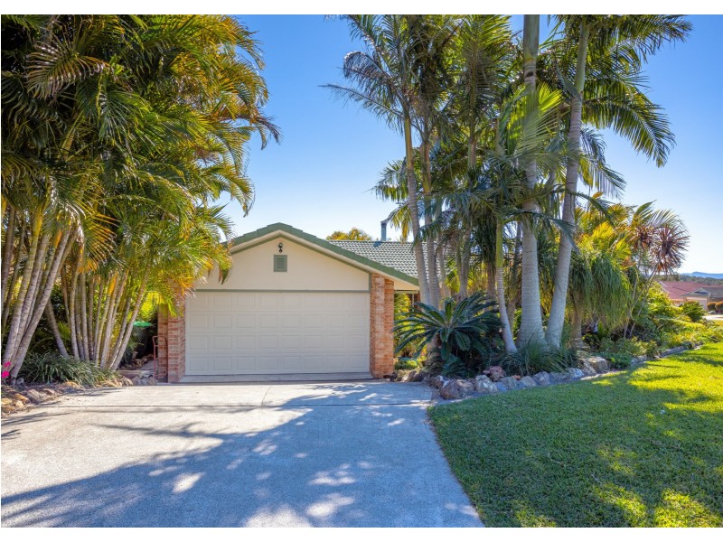 9 Ellenora Circuit, Wingham NSW 2429