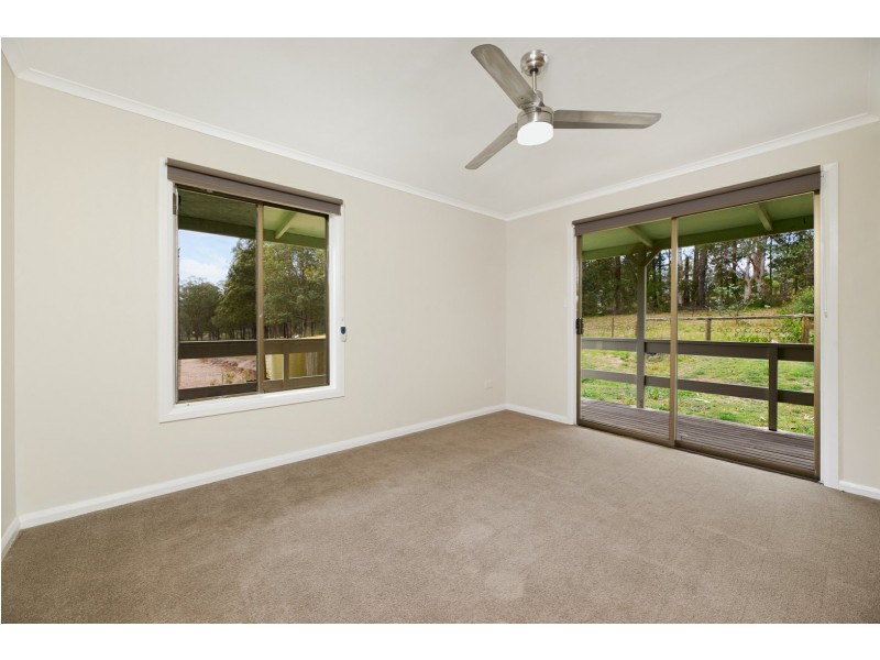 18 Red Gully Road, Burrell Creek NSW 2429