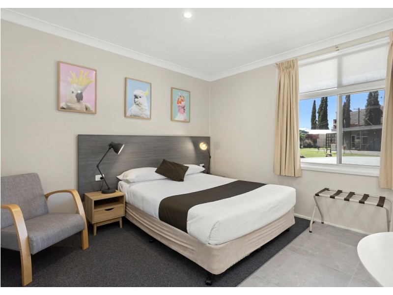 13 Bent Street, Wingham NSW 2429