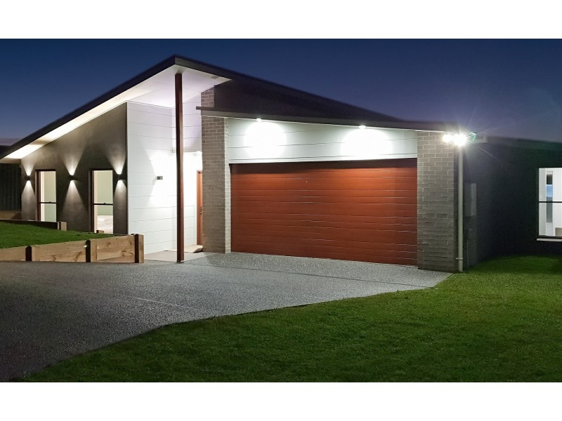 13 Mountview Avenue, Wingham NSW 2429