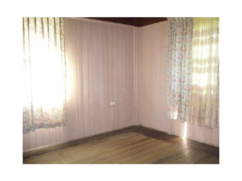 18 Primrose Street, Wingham NSW 2429