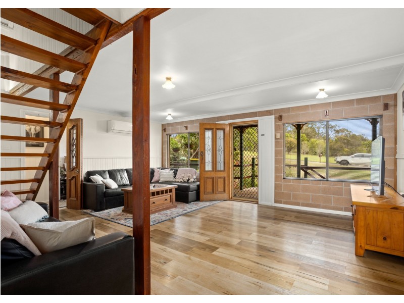 21 Kingfisher Drive, Wingham NSW 2429