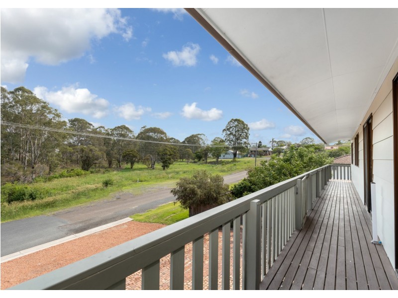 32 Queen Street, Wingham NSW 2429