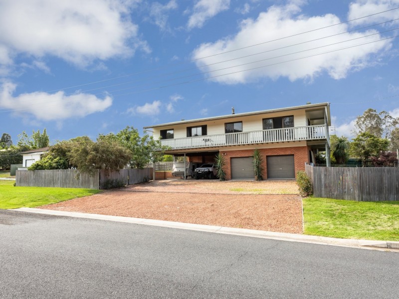 32 Queen Street, Wingham NSW 2429