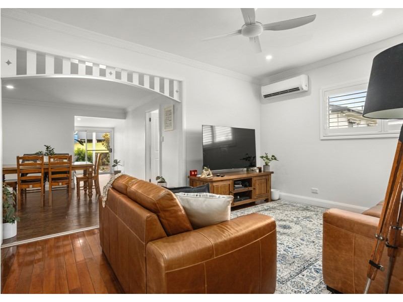 27 Lambert Street, Wingham NSW 2429