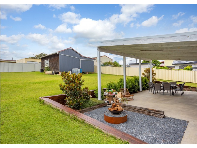 27 Lambert Street, Wingham NSW 2429