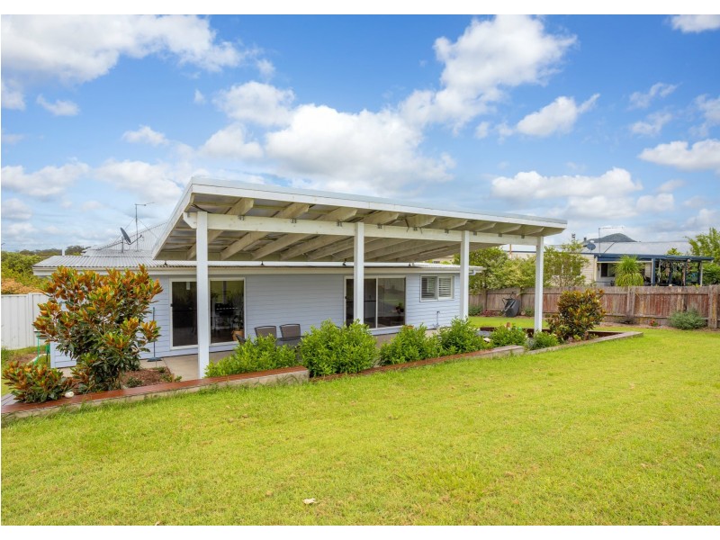 27 Lambert Street, Wingham NSW 2429