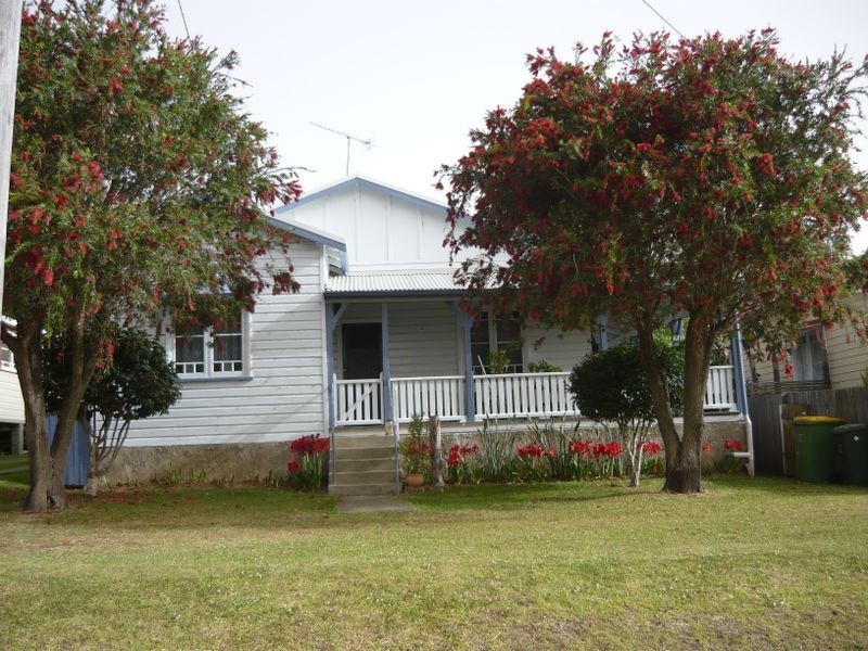 40 Combined Street, Wingham NSW 2429