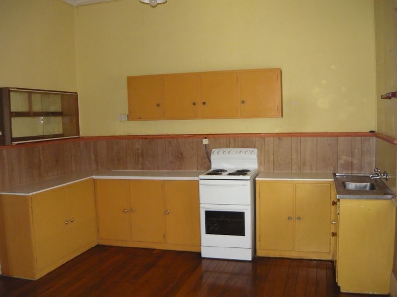 40 Combined Street, Wingham NSW 2429