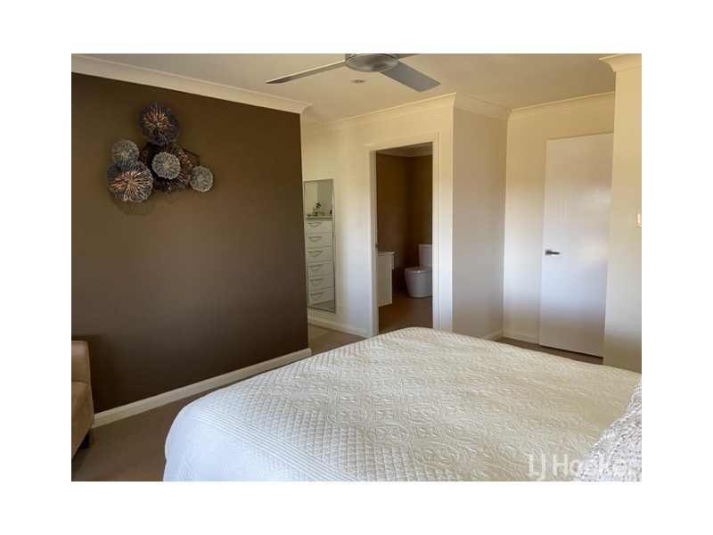 5 Adelaide Close, Wingham NSW 2429