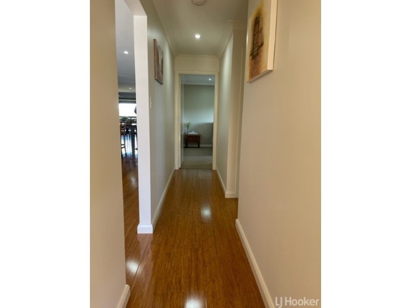 5 Adelaide Close, Wingham NSW 2429