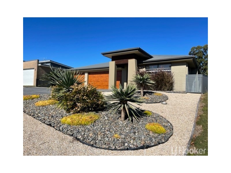 5 Adelaide Close, Wingham NSW 2429
