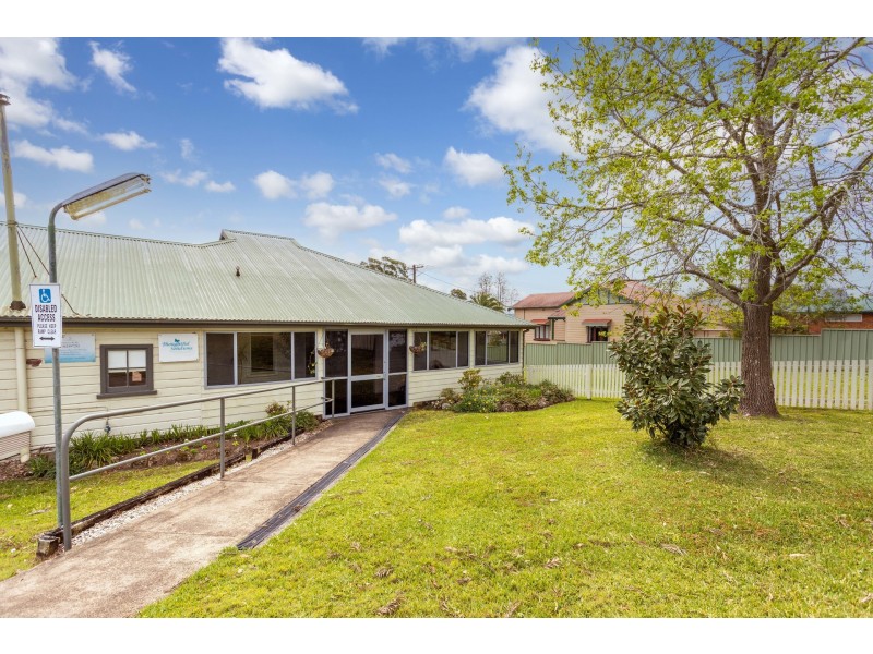 1 Bent Street, Wingham NSW 2429