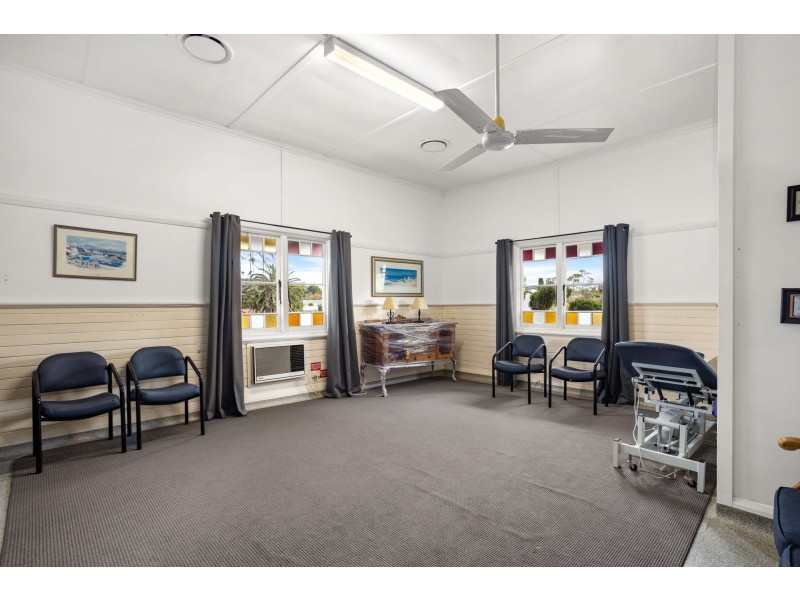 1 Bent Street, Wingham NSW 2429